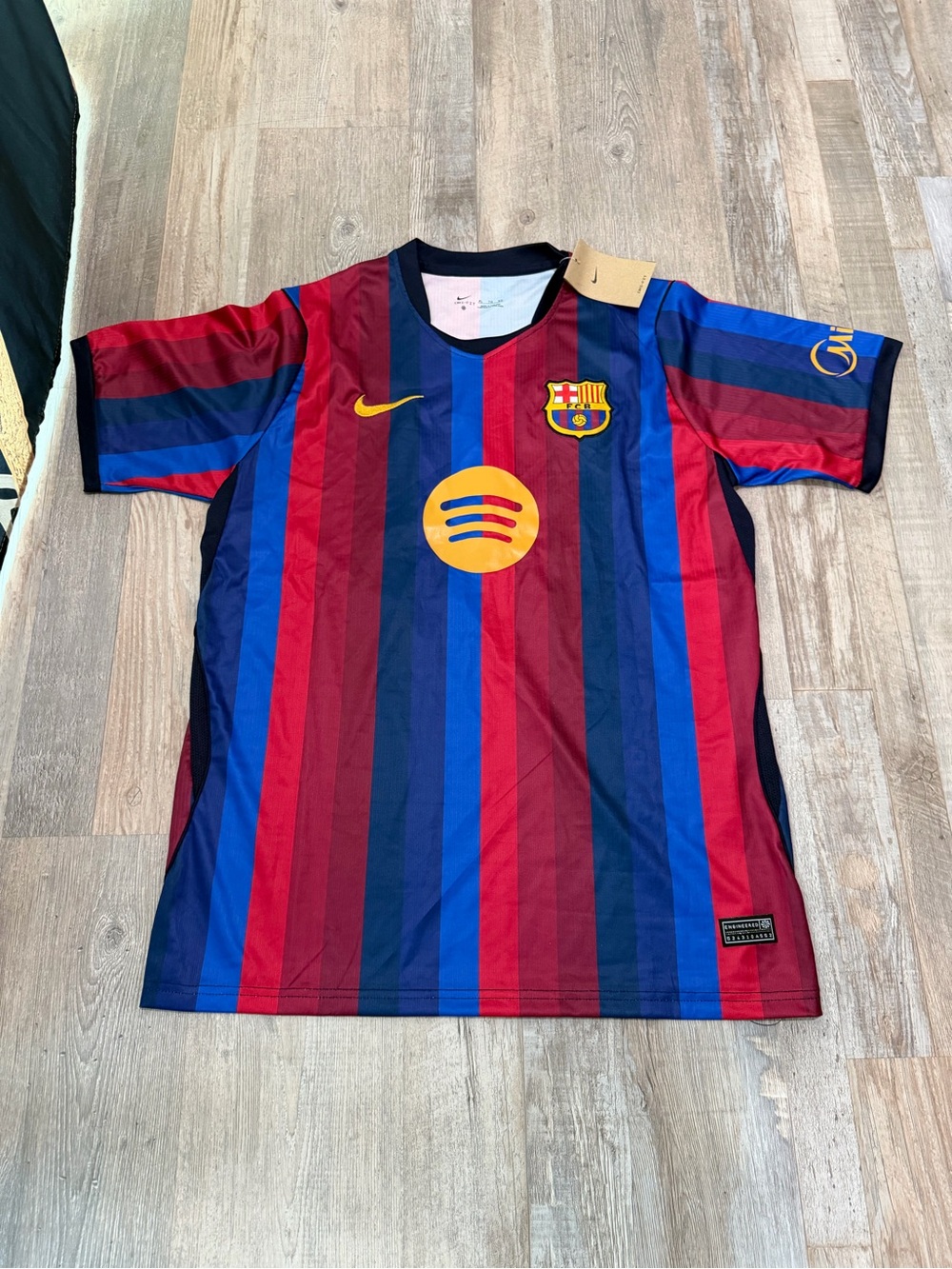 Nike Kids FC Barcelona Striped Jersey in Red & Blue men’s